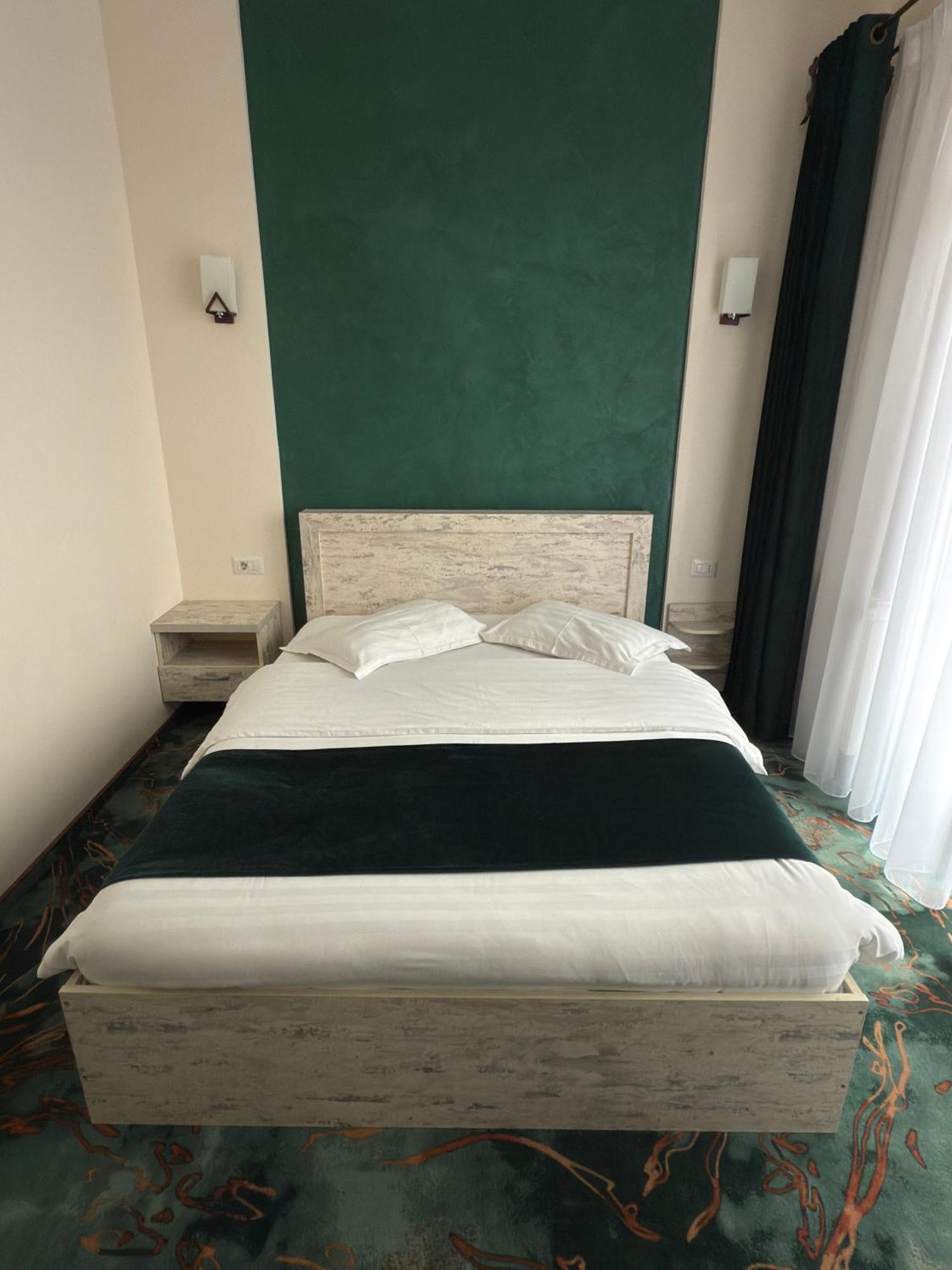 Green Garden Resort Odobesti Exterior photo